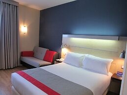 Holiday Inn Express Valencia - Bonaire by IHG