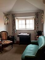 Lawrence's Hotel