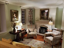 Lawrence's Hotel