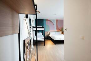 B&B HOTEL Mons Gare