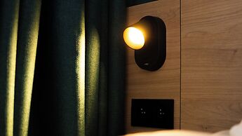 B&B HOTEL Mons Gare