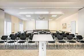 Garner Hotel Oberhausen by IHG