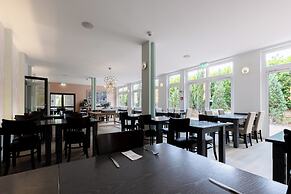 Garner Hotel Oberhausen by IHG