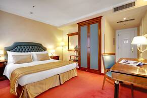 Hotel Dona Palace