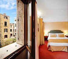 Hotel Dona Palace