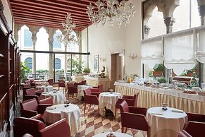 Hotel Dona Palace