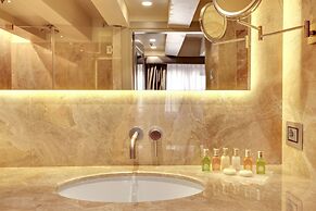Hotel Dona Palace