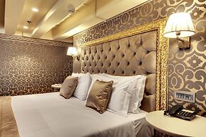Hotel Dona Palace