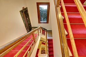 Hotel Dona Palace