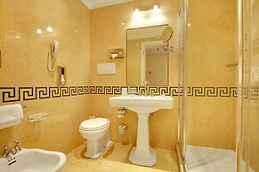 Hotel Dona Palace