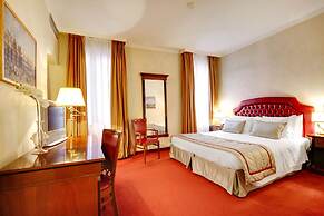 Hotel Dona Palace