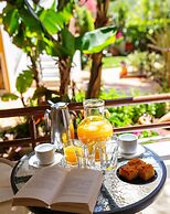 Faedra Beach Hotel