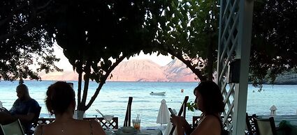 Faedra Beach Hotel