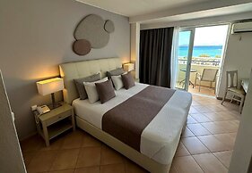 Faedra Beach Hotel