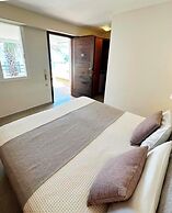 Faedra Beach Hotel