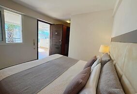 Faedra Beach Hotel