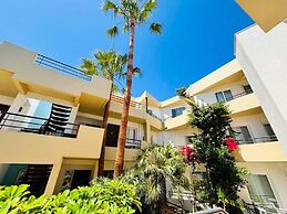Faedra Beach Hotel