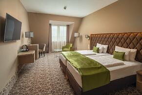 Greenfield Hotel Golf & Spa
