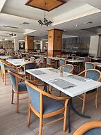 Navarria Hotel