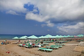 Jo-An Beach Hotel