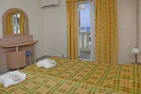 Jo-An Beach Hotel