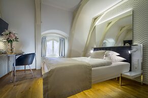 Hotel Golden Star