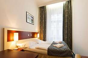 Hotel Atos