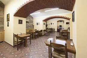 Hotel Atos