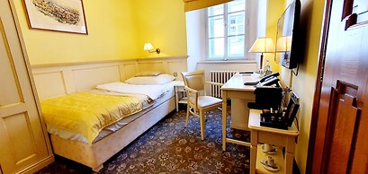 Hotel Metamorphis