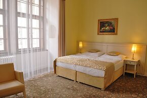 Hotel Metamorphis