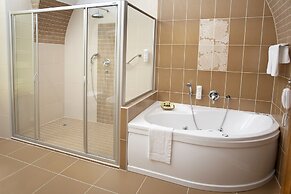Hotel Metamorphis