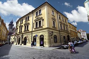 Hotel Metamorphis