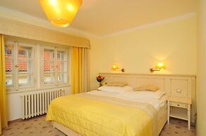 Hotel Metamorphis