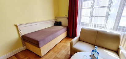 Hotel Metamorphis