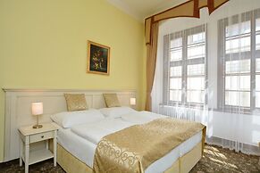 Hotel Metamorphis