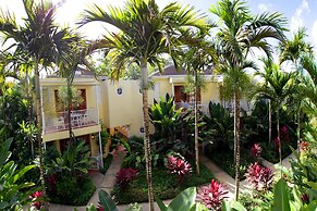 Negril Palms