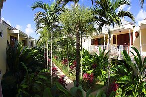 Negril Palms
