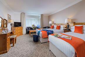 Dingle Benners Hotel