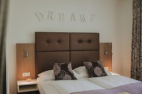 Boutiquehotel Stadthalle by Cocoon