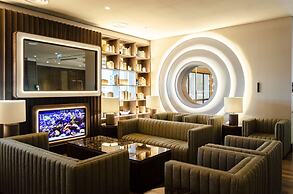 SANA Malhoa Hotel