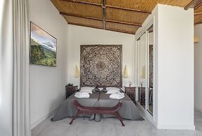 Essence Hotel Boutique