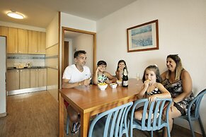 Pins Platja Apartments