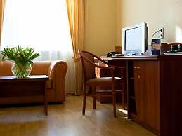 Maxima Zarya Hotel