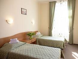 Maxima Zarya Hotel