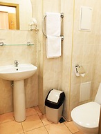 Maxima Zarya Hotel