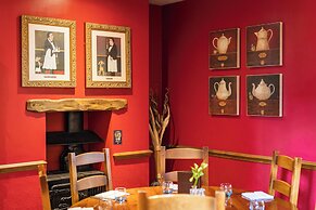 Red Lion Hotel, Hillingdon
