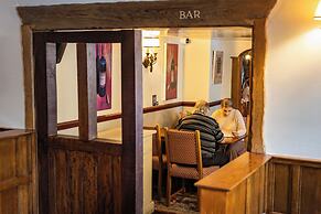 Red Lion Hotel, Hillingdon