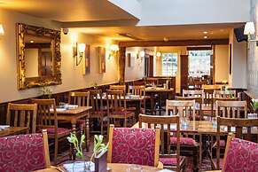 Red Lion Hotel, Hillingdon