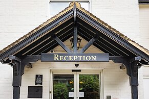 Red Lion Hotel, Hillingdon