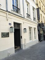 Les Tournelles